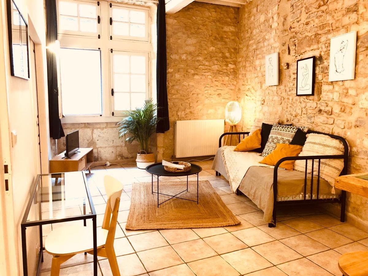 Le Moka Charmant Appartement Au Coeur De Ville Нім Екстер'єр фото
